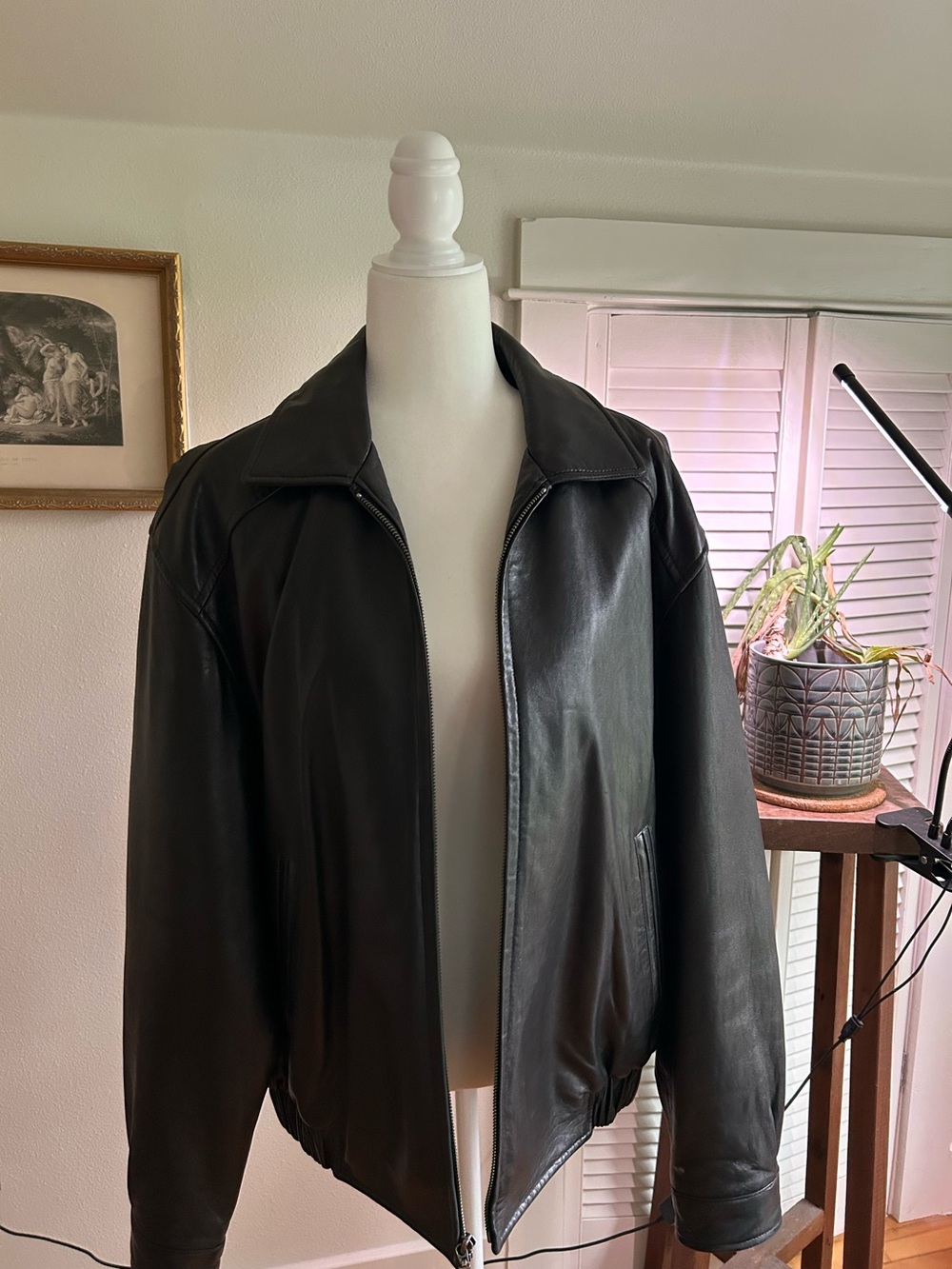 Soft and light leather jacket